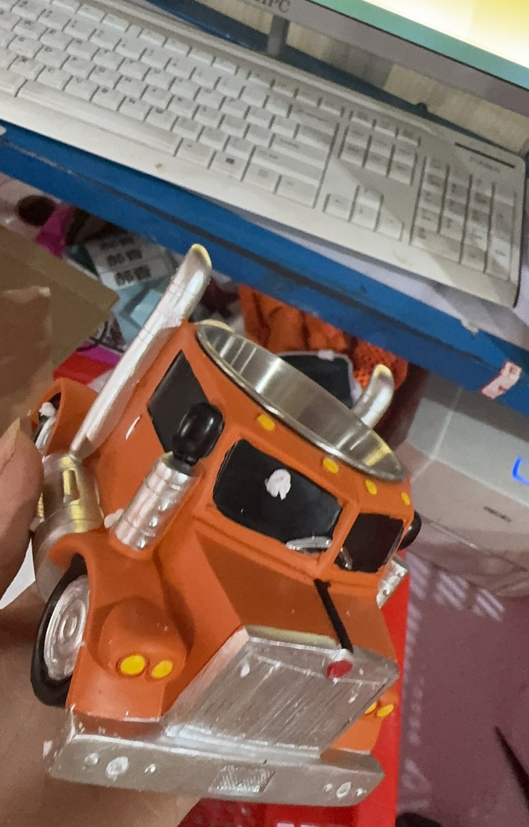 Durable Truck Coffee Mug Semi Truck Handcrafted Coffee Cup Semi-trailer Shaped Semi-Truck Coffee Mugs For Family